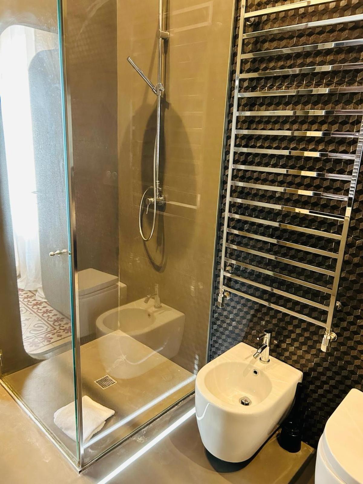 Hostel Boutique Milan Luaran gambar