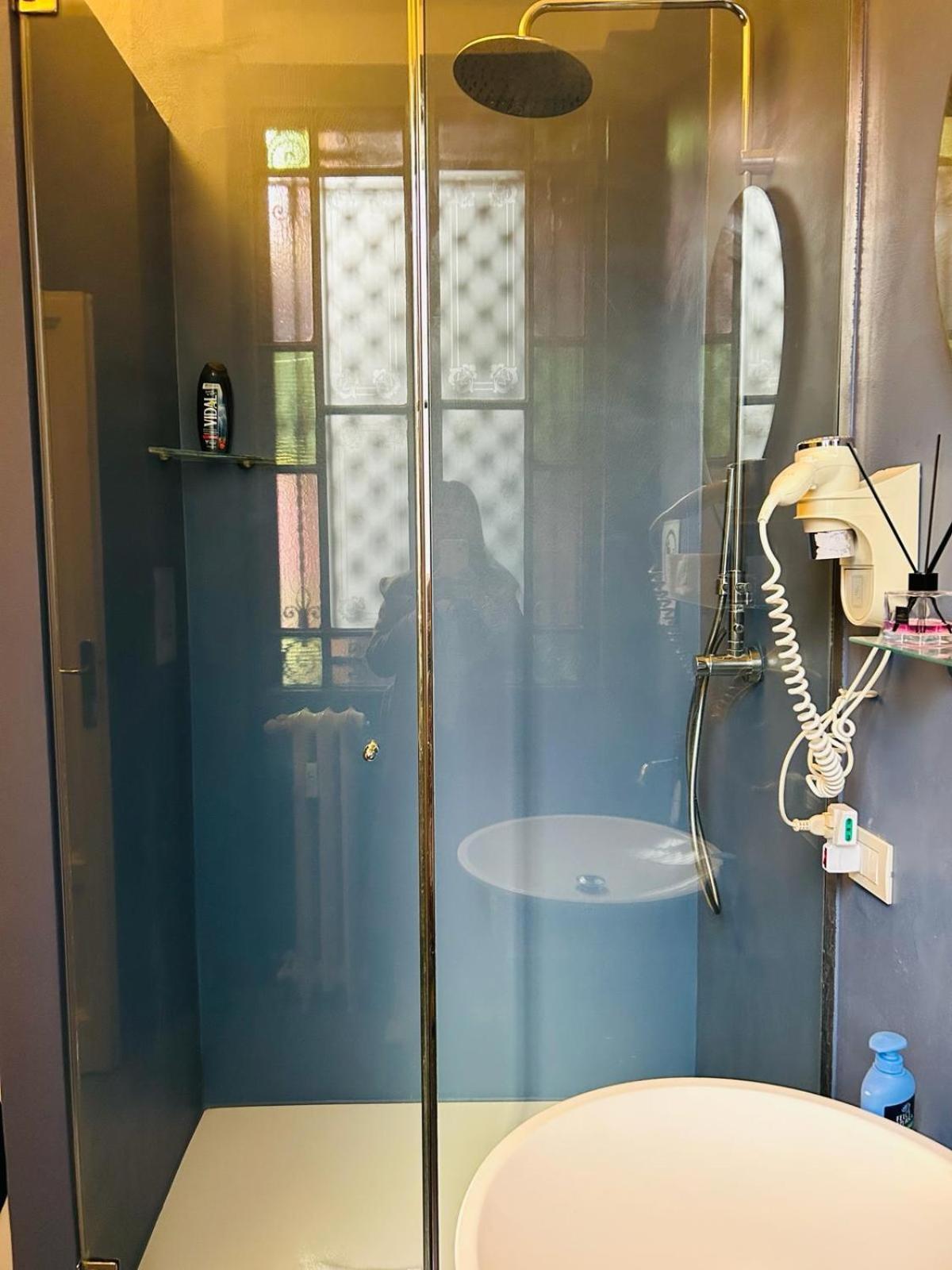 Hostel Boutique Milan Luaran gambar